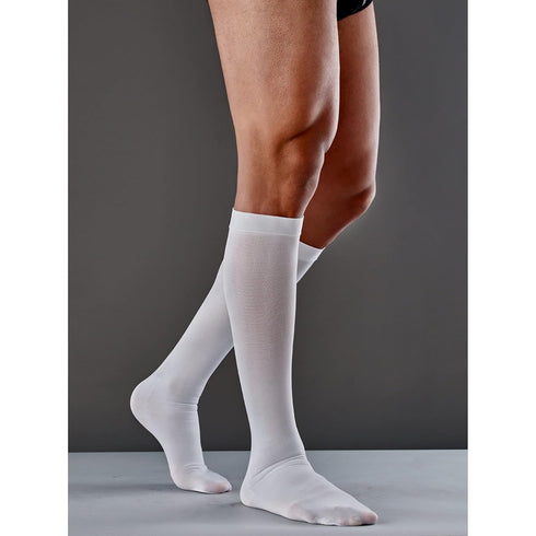 FUTURO Anti-Embolism Knee Length Stockings, Extra Large Regular, White, Moderate (18 mm/Hg)