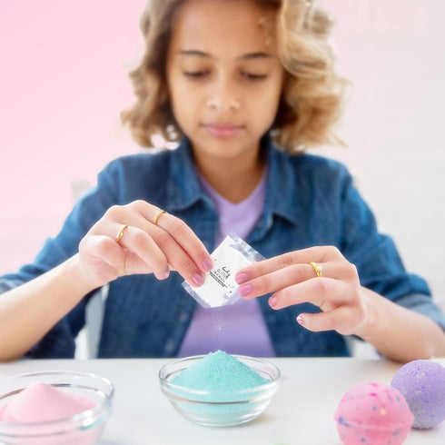 STMT D.I.Y. Bath Bomb Kit for Girls, Green Spa Kit with Bath Bomb Mold, Bath Crumbles, Ages 6+, 1 Count
