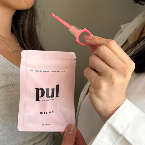 PUL Chew Tool & Clear Aligner Removal 2 in 1 Combo Tool, Compatible with Invisalign, Hygienic Oral Care, 3 Pack, Pink