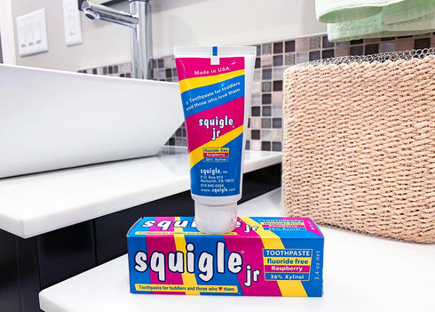 Squigle Jr Toothpaste for Infants & Toddlers | Travel Toothpaste Prevents Cavities & Soothes Dry Mouths | 1 Pack