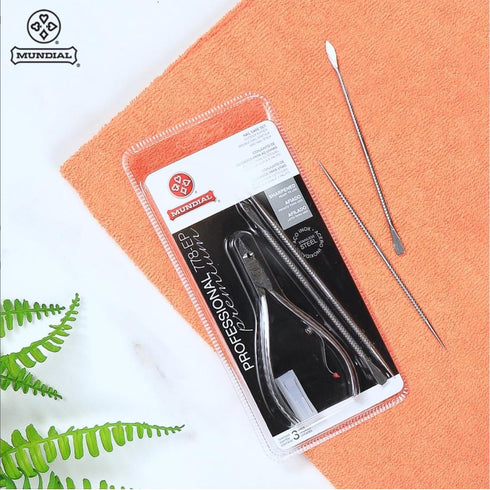 Mundial 3 Piece Nail Care Set - Professional Stainless Steel Cuticle Nippers, Double Nail Spatula, Pusher
