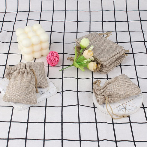 Lot of 30 Burlap Bags with Drawstring, Gift Bags Jewelry Pouches for Wedding Party and DIY Craft, 5 x 7 Inches