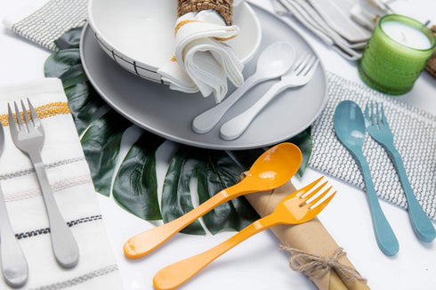 Knork Eco Astrik Reusable Compostable Plant-Based Utensil Set - 8 Piece with Carry Case in Orange Blue White Gray