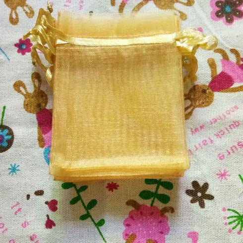 4x6 Inch Organza Gift Bags with Drawstring for Jewelry, Candy, Set of 100 Gold Sachet, Sheer Fabric Mesh Tie Sack for