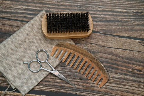 Louise Maelys Wooden Wide Tooth Comb for Curly Hair - Anti-Static Sandalwood Hair Combs for Adults and Kids