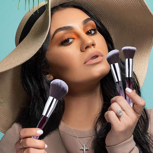 XMOSNZ Makeup Brushes, 15pcs Crystal Handle Highlighter Foundation Brush Set with 4 Makeup Sponges