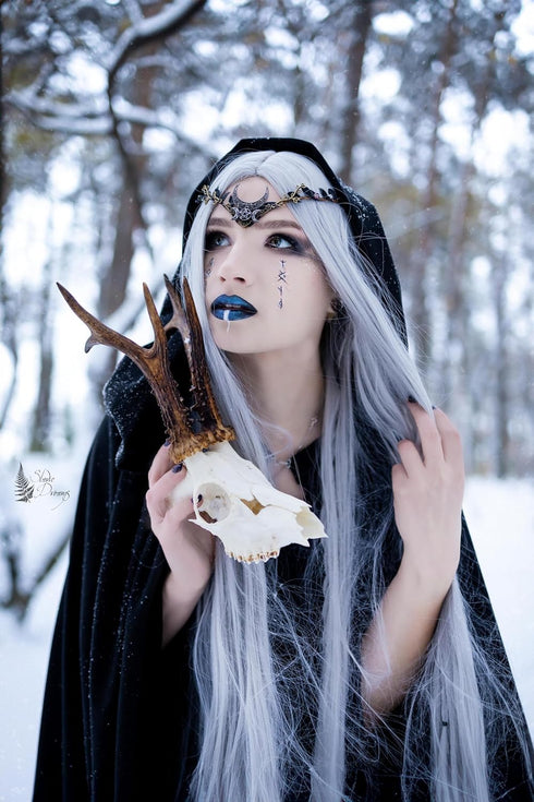 MOSTORY Handmade Moon Elf Crown - Elven Circlet Woodland Forest Headpiece Fairy Goddess Tiara Medieval Queen Accessory for Women Girls Halloween Cosplay Renaissance Accessory Green