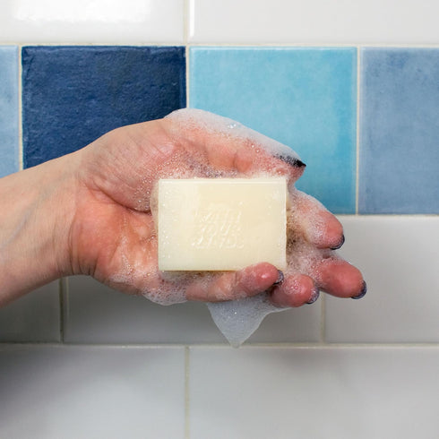 The Unemployed Philosophers Guild Shakespeare Lady Macbeth's Guest Soap, 2oz (56g) Travel or Hotel Sized