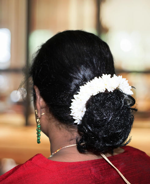 Shilppam White Gajra Hair Band for Women & Girls (Pack of 2), Traditional Floral Hair Jewelry for Weddings and Festivals