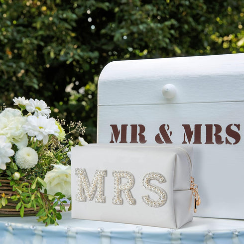 Y1tvei Mrs Cosmetic Large Bag, White Patch Varsity Letter MRS Toiletry Big Makeup PU Bag for Wedding Bride