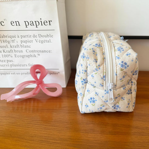 Cotton Quilted Makeup Bag Coquette Accessories - Cute Floral Cosmetic Pouch Travel Makeup Bag for Women (Blue floral)
