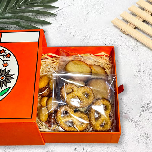 Clear Self Sealing Cookie Bags: 200Pcs 5x7 Inches Plastic Cellophane Bags for Packaging Candy Treat Gifts Snacks