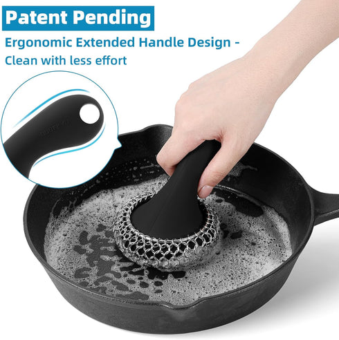 SUBEKYU Cast Iron Scrubber with Silicone Handle - Stainless Steel Chainmail Cleaner for Cast Iron Pans, Black