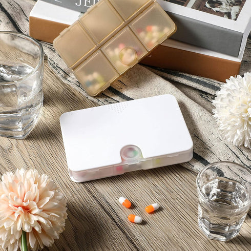 Patelai 3 Pieces Travel Pill Organizer, 6 Compartments Portable Medicine Box with Locking Hole, 3 Colors