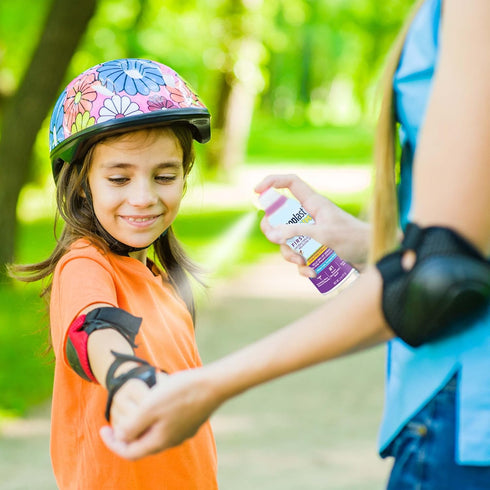 Dermoplast Kids Sting-Free First Aid Spray, Antiseptic & Analgesic for Minor Cuts, Scrapes, Burns, 2 Ounce