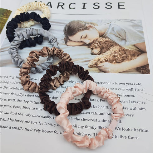 Light Up Scrunchies for Halloween Party, LED Hair Ties for Women & Girls, Glow in the Dark Festival Accessories