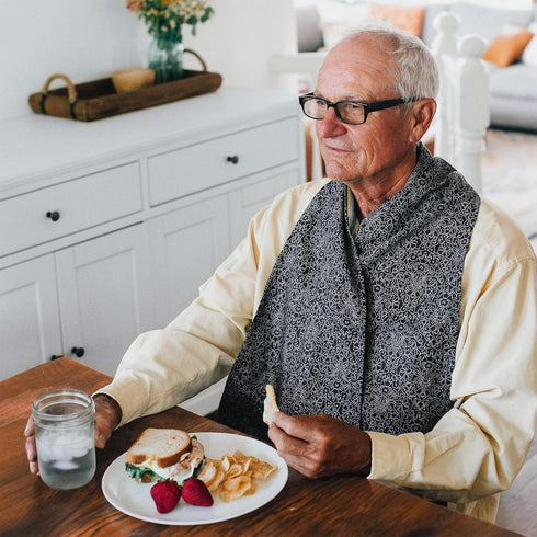 Reversible Adult Bibs for Women & Men - Adult Bib Scarf for Elderly - Dining Clothing Protectors - Washable Dining