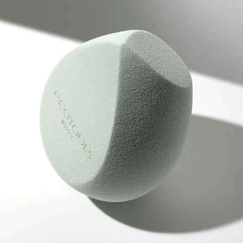 EcoTools Blurring Blender Makeup Sponge for Liquid & Cream Foundation, Eco-Friendly & Vegan