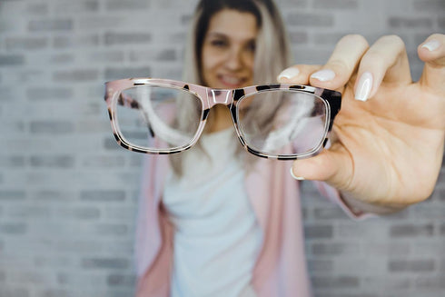 Iconikal 6 6-Inch, 12-Pack Premium Reusable Microfiber Glasses, Lens, Screens Individually Wrapped Cleaning Cloths, x