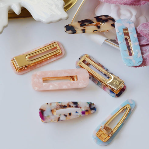 Resin Tortoise Leopard Print Hair Clips and Barrettes, 4 Pack (Women's Accessories)
