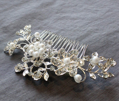 Wedding Hair Comb for Bride & Maid of Honor Gift, Silver Rhinestone & Pearl Hair Accessories for Women