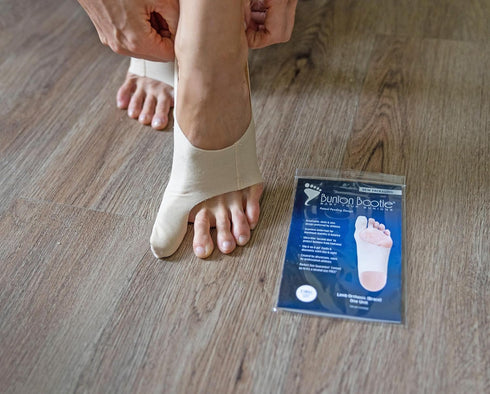 Bunion Corrector for Women - Big Toe Straightener, Ultra-Thin & Discreet Sock for Hallux Valgus Relief (Med-Left)