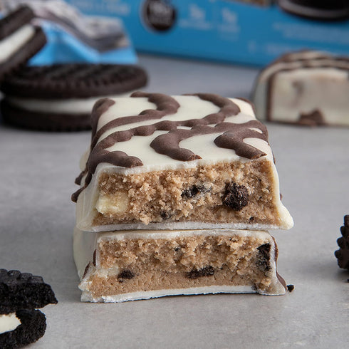 Quest Nutrition Dipped Chocolate Cookies & Cream Protein Bars, High Protein, Low Carb, Gluten Free, 12 Count