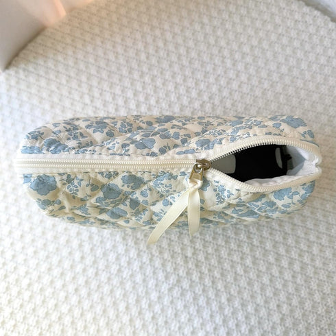 Makeup Bag Large Travel Quilted Cosmetic Organizer, Floral Cotton Coquette Aesthetic Toiletry Bag for Women