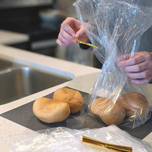 Reusable Plastic Bread Bags, 50 Pack Clear Bags with Ties for Airtight Storage of Homemade Bread