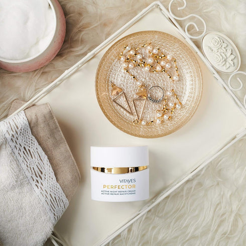 VITAYES Moisturizing Night Cream with Vitamin C for Face, Dark Spots, Fine Lines, Wrinkles, Hydrating & Brightening Skin
