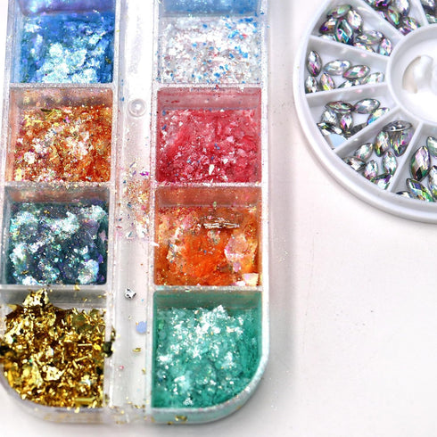 Holographic Nail Glitter 12 Grids, Opal Glitter Powder Nail Charms for Nail Art Design Kit for Christmas