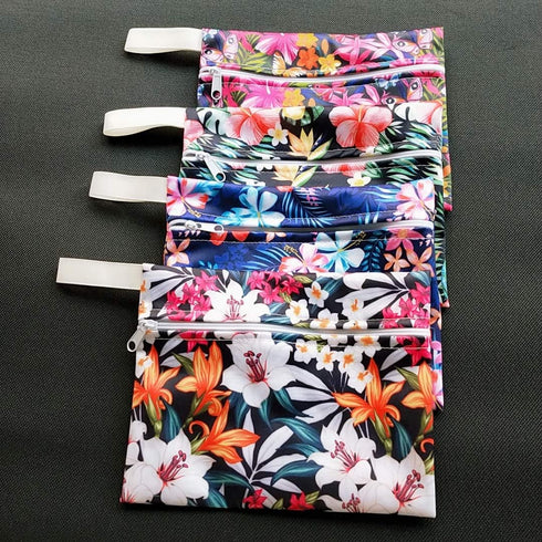 MissC2C Pack 4pcs Waterproof Mini Wet Bags for Menstrual Pads, Maternity Mama Panty Liners,Sanitary Pads, Sanitary