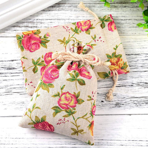 Pangda 30 Pieces Small Size Rose Drawstring Bags, Burlap Flower Pouch Bag, Linen Gift Pocket Jewelry Pouch for Wedding