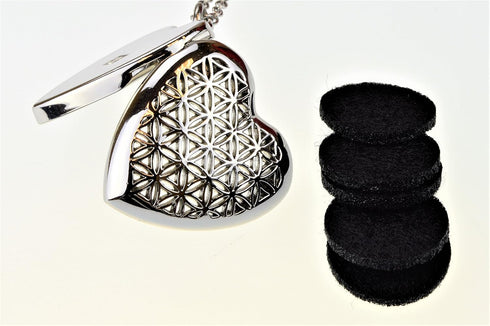 Wild Essentials 24 inch 6 Heart of Chrome Essential Oil Diffuser Nickel Free Alloy Locket Pendant with Chain, Refill