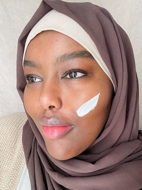 Revolution Pro Miracle Cream, Hydrating & Beautifying Face Cream, Reduces Dull Complexions, 50 ml