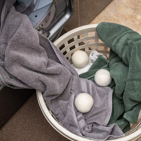 Wool Dryer Balls XL 4-Pack, 100% Pure New Zealand Wool, Reduces Wrinkles & Drying Time, Ideal for Essential Oils