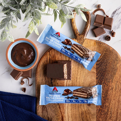 Atkins Chocolate Crème Protein Wafer Crisps - Keto Friendly Dessert, 4g Net Carb, 1g Sugar, 5 Count