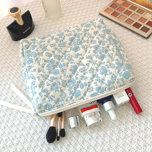 Makeup Bag Large Travel Quilted Cosmetic Organizer, Floral Cotton Coquette Aesthetic Toiletry Bag for Women