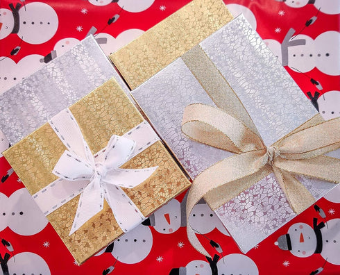 TheDisplayGuys 25-Pack #11 Cotton Filled Cardboard Paper Jewelry Boxes, Silver Foil Gift Case (2.1" x 1.8" x 0.8")