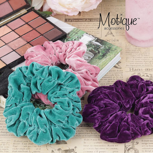 Motique Accessories Black Jumbo Velvet Scrunchie