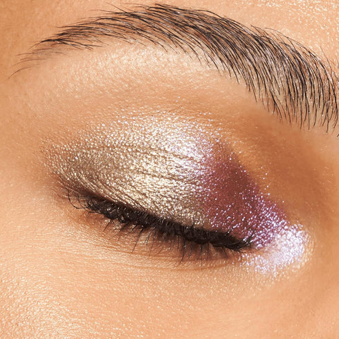 Catrice Space Glam Chrome Eyeshadow, Duo Chrome, Highly Pigmented Holographic Shimmer, Vegan & Cruelty Free
