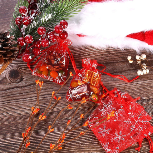Bememo 100 Pieces Christmas Organza Bags, Snowflakes Mesh Jewelry Candy Drawstring Small Pouches for Winter Wedding,